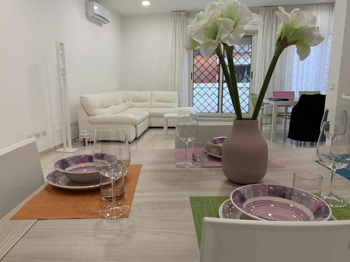 Mediterranean House Nettuno Apartman Kültér fotó