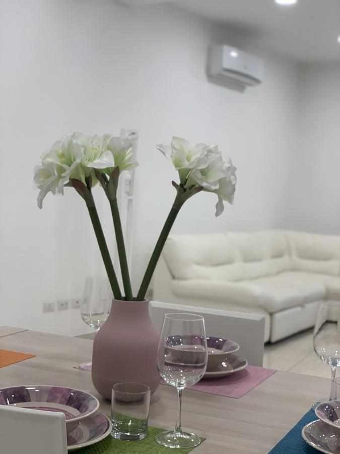 Mediterranean House Nettuno Apartman Kültér fotó