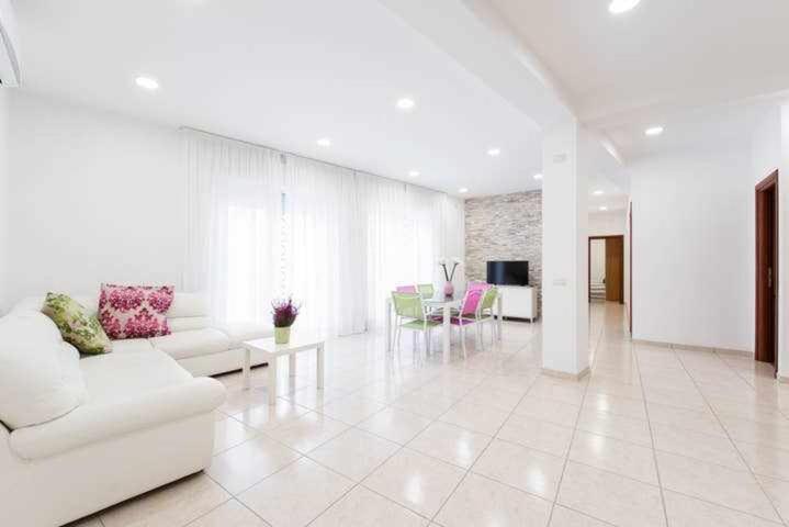 Mediterranean House Nettuno Apartman Kültér fotó