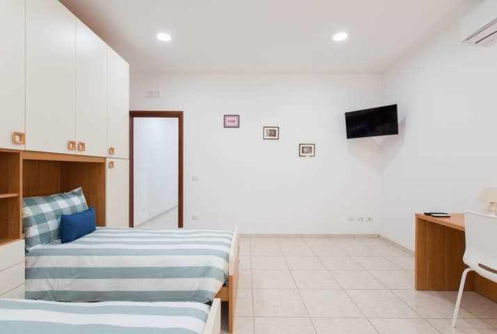 Mediterranean House Nettuno Apartman Kültér fotó