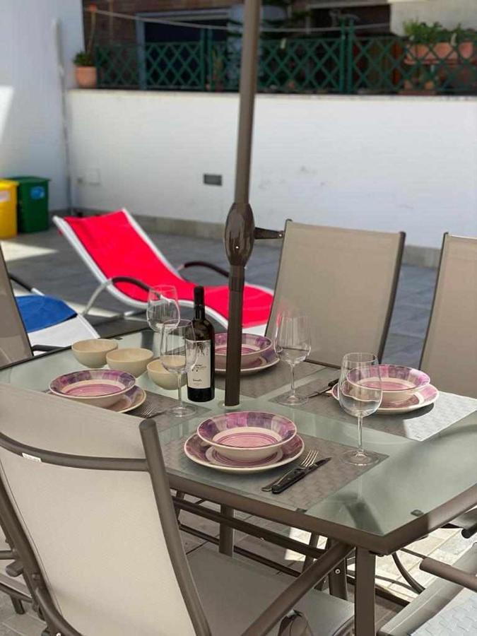 Mediterranean House Nettuno Apartman Kültér fotó